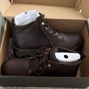 Timberland Men's Mt. Maddsen Waterproof Chuk Dark Brown Leather Boots